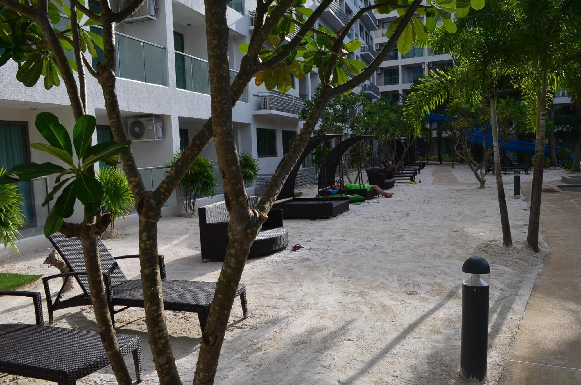 Maldives Laguna Beach Resort 3 Джомтьен Экстерьер фото