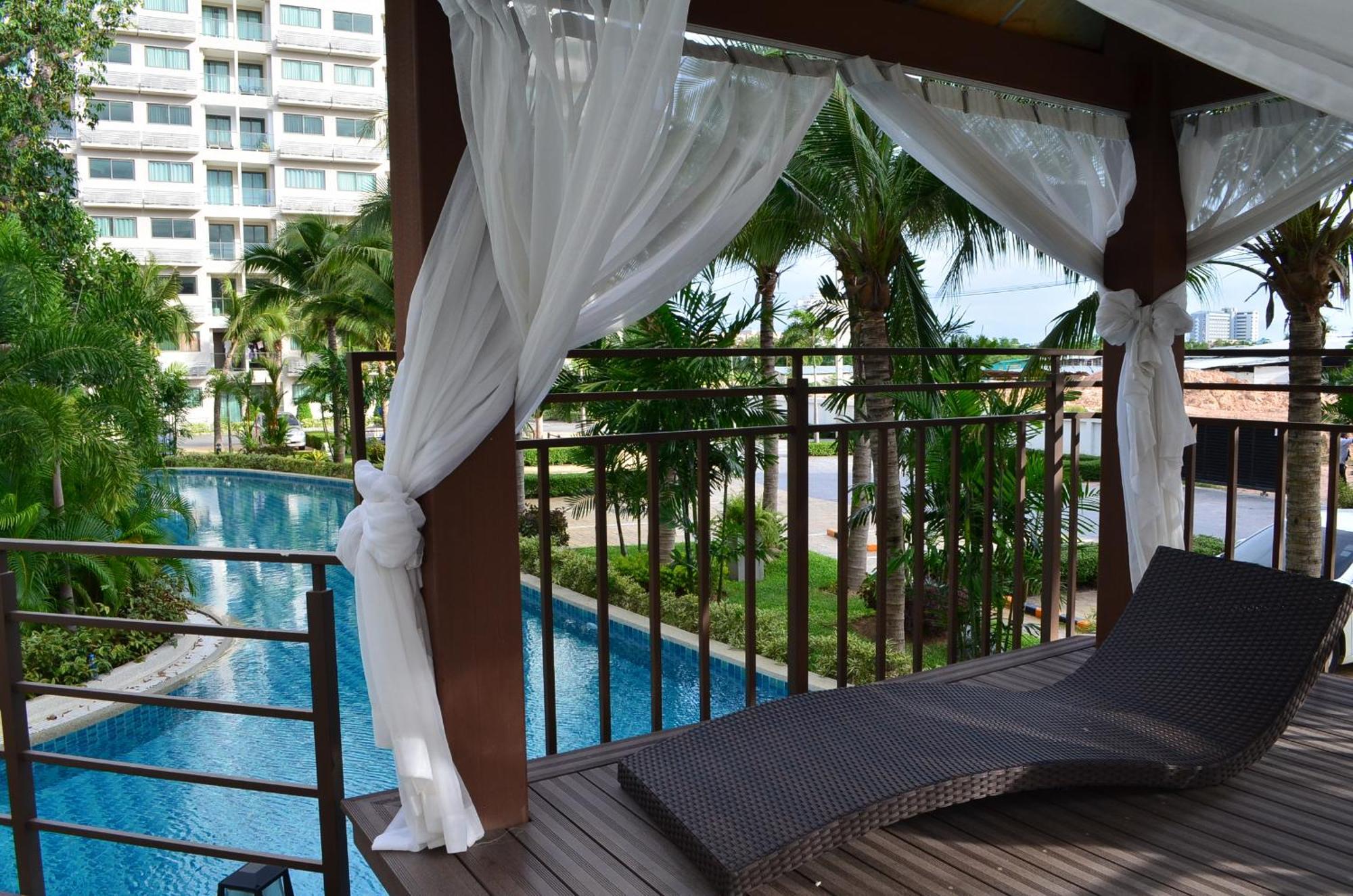 Maldives Laguna Beach Resort 3 Джомтьен Экстерьер фото